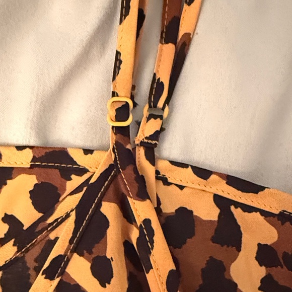 Babaton Aritzia size S Leopard Print Camisole Top - Picture 4 of 5